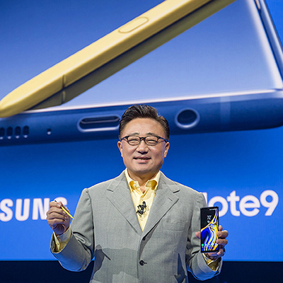 三星发布 Galaxy Note9，看点都在笔上了 