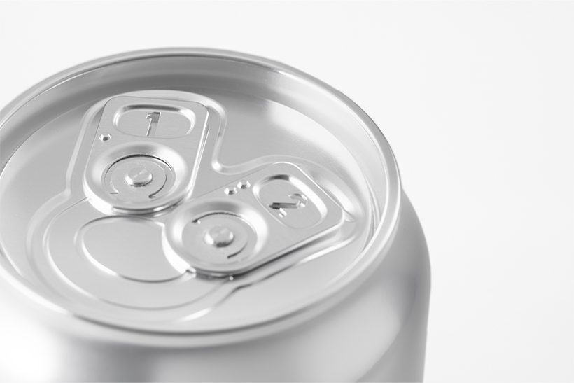 nendo 设计了两个拉环的啤酒易拉罐，要精准控制泡沫的比重 | 新科技吧 – 为更理想的生活