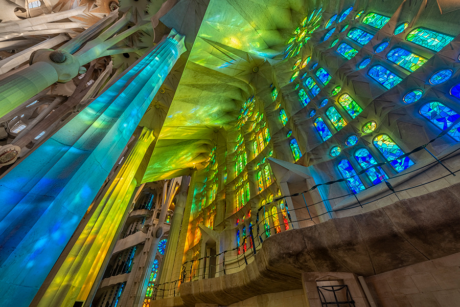 已经完工的内部,有非常奇妙的结构