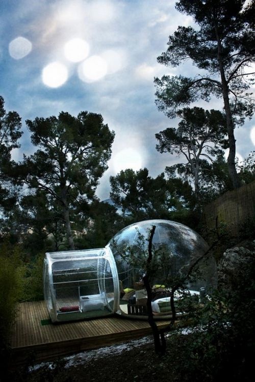 透明泡泡旅馆在水晶球里欣赏大自然