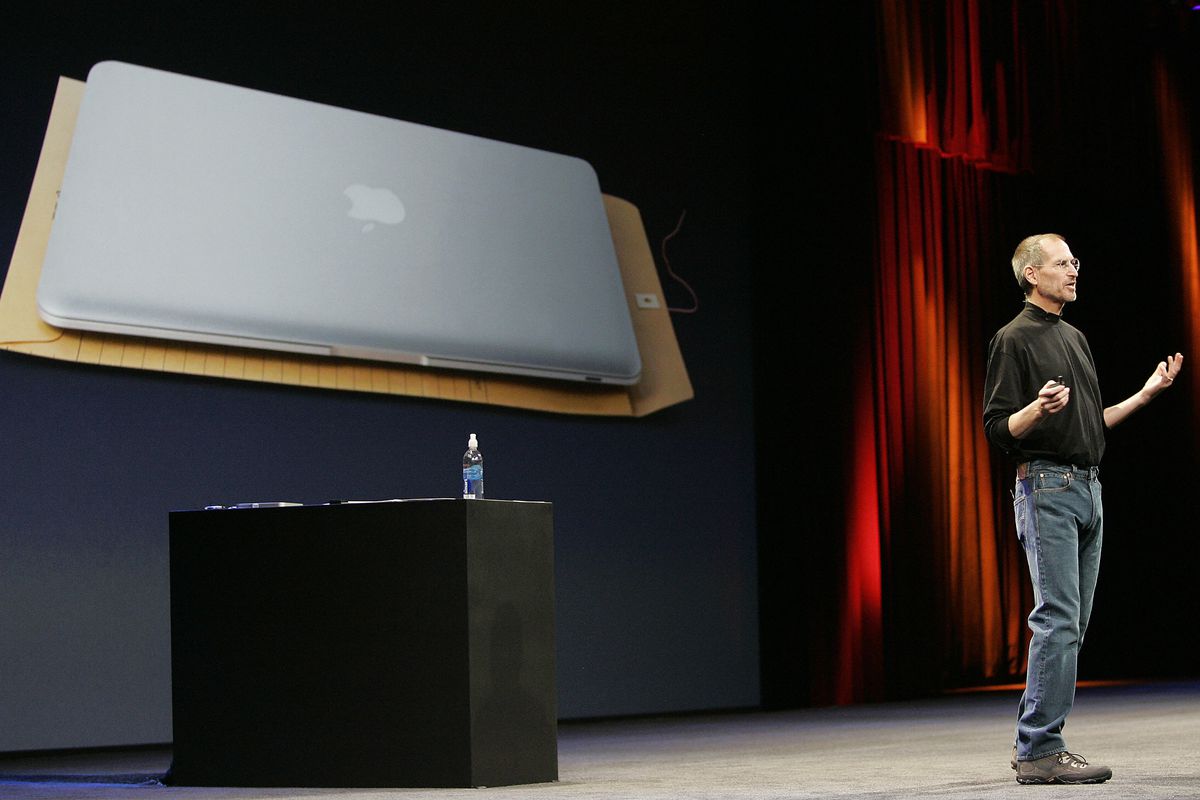 MacBook Air 的 年：改变了整个行业，也革掉了自己的命  理想生活